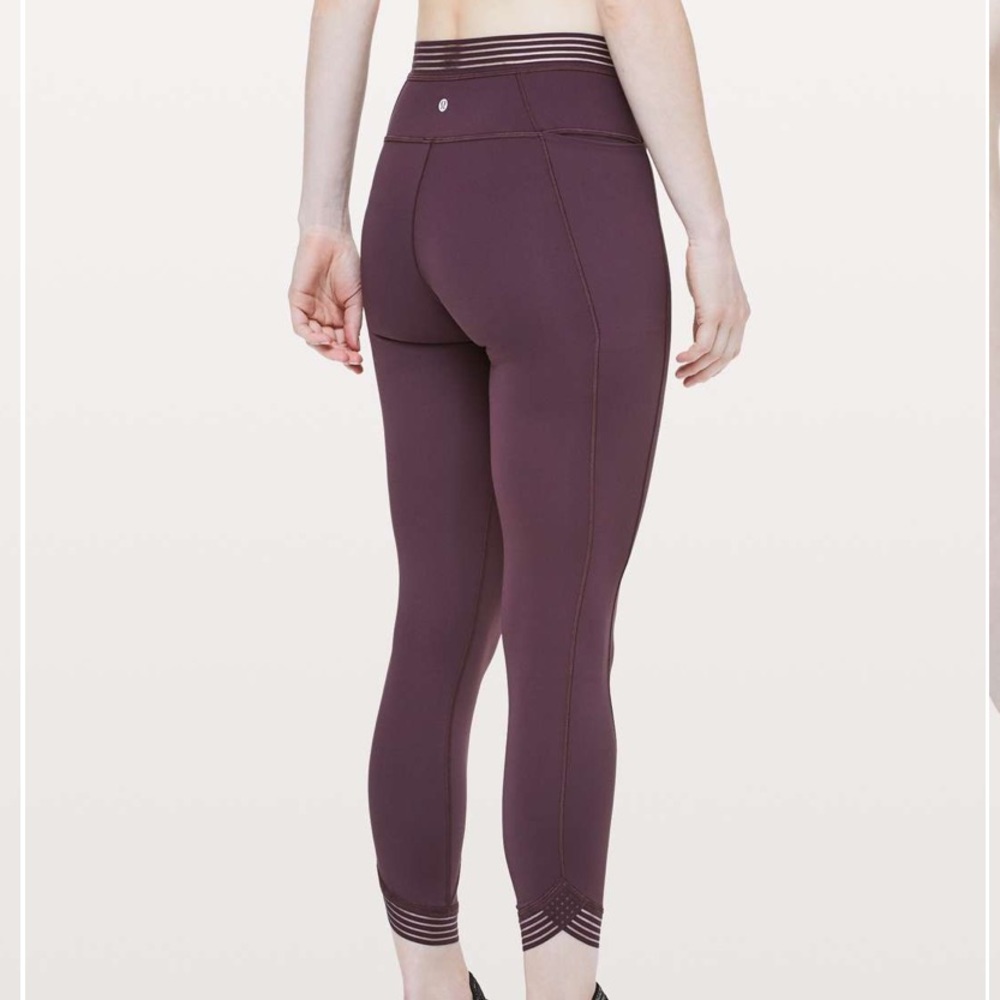 Lululemon Find Focus 7/8 Tight 25" purple Arctic Plum size 6 workout leggings